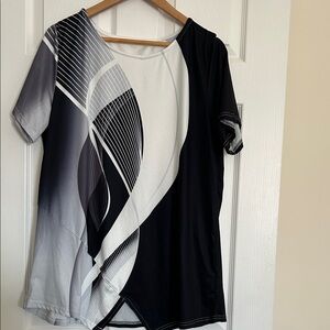 Source Unknown Monochrome Graphic Short Sleeve Top